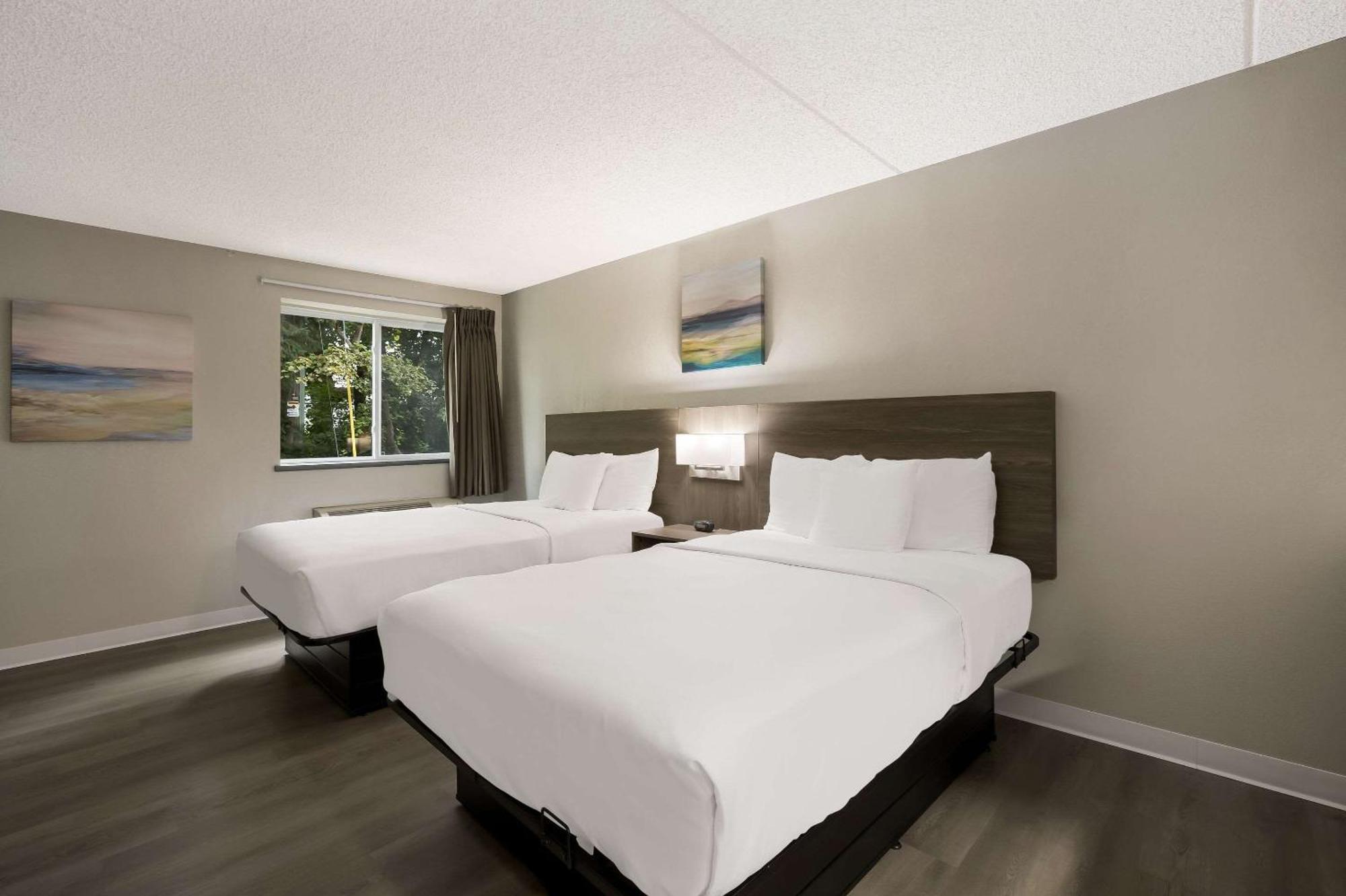 Suburban Studios Milwaukee Airport Εξωτερικό φωτογραφία