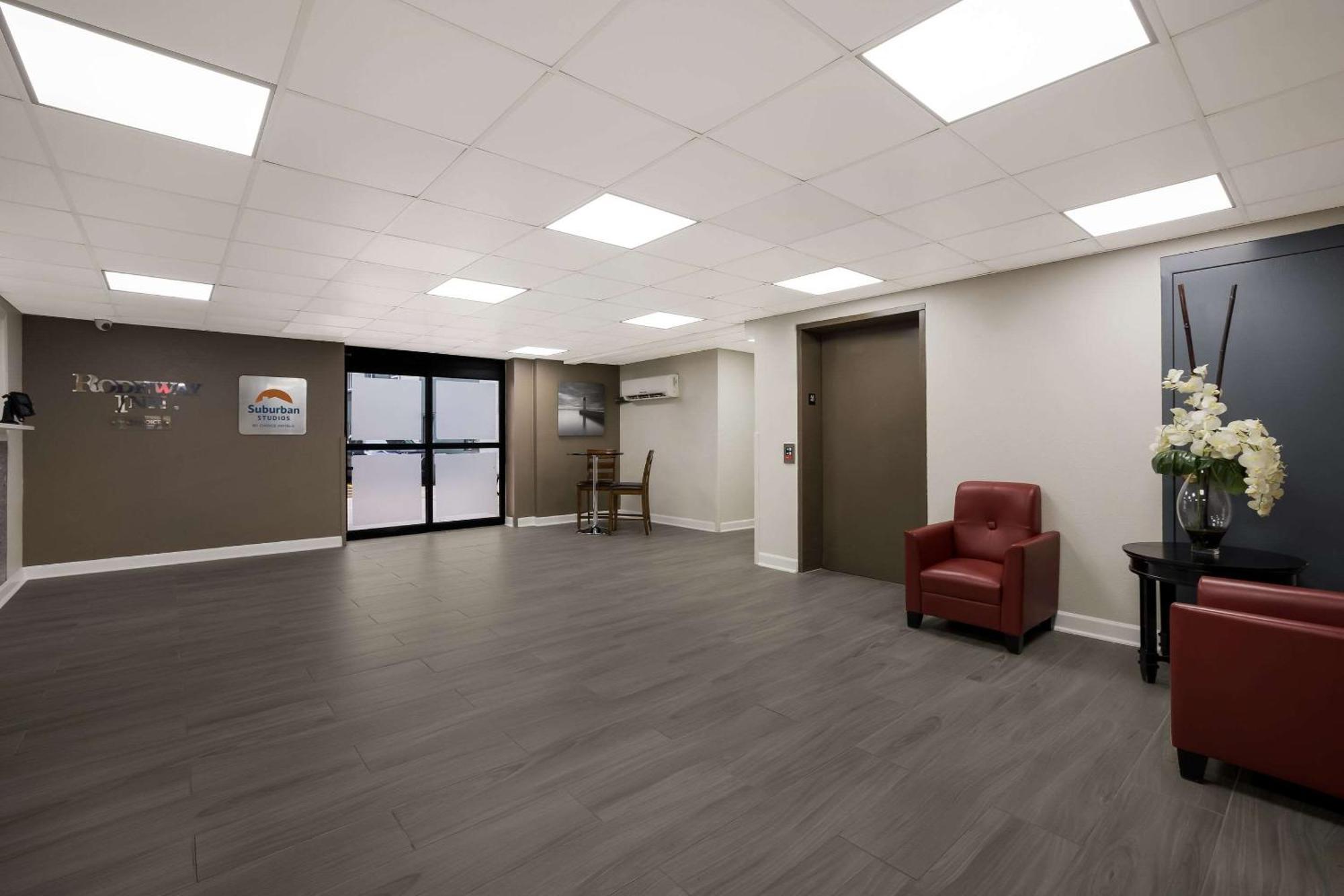 Suburban Studios Milwaukee Airport Εξωτερικό φωτογραφία