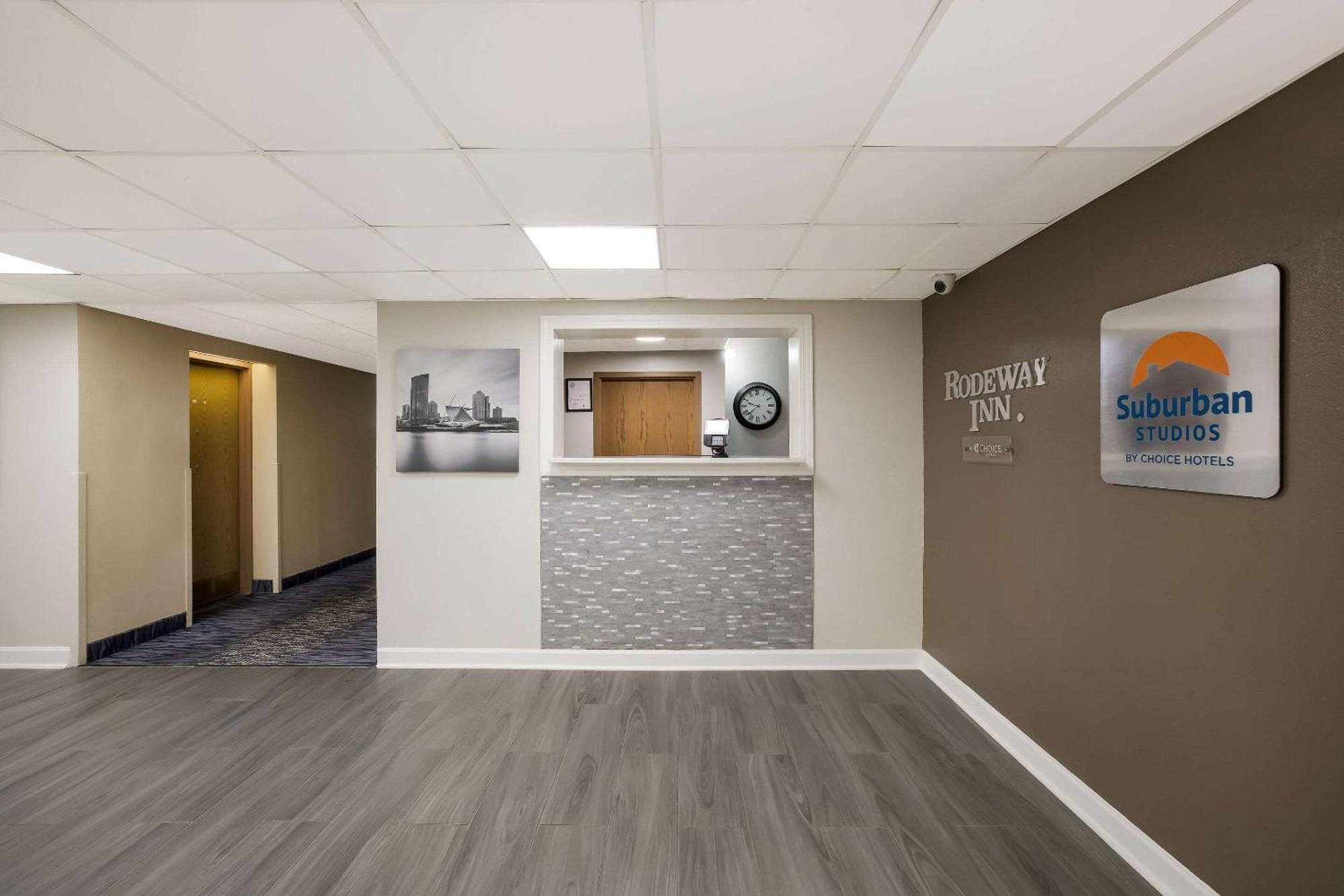 Suburban Studios Milwaukee Airport Εξωτερικό φωτογραφία