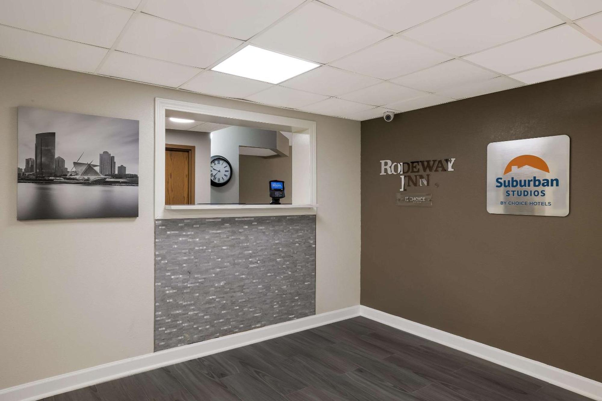 Suburban Studios Milwaukee Airport Εξωτερικό φωτογραφία
